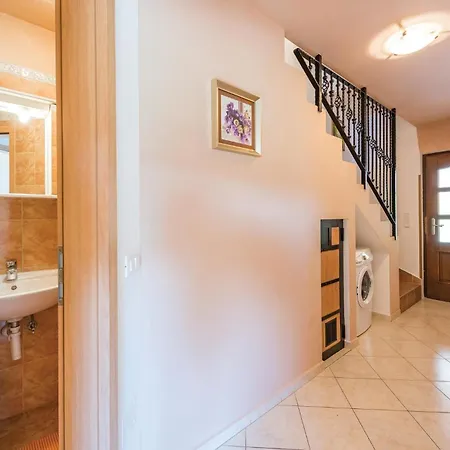 Three-bedroom In Bonaci